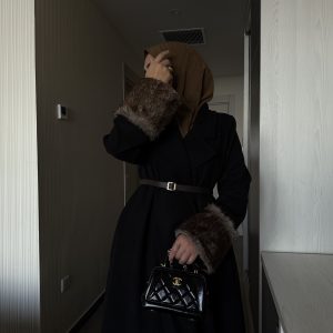 The Royal Fur Coat Noir